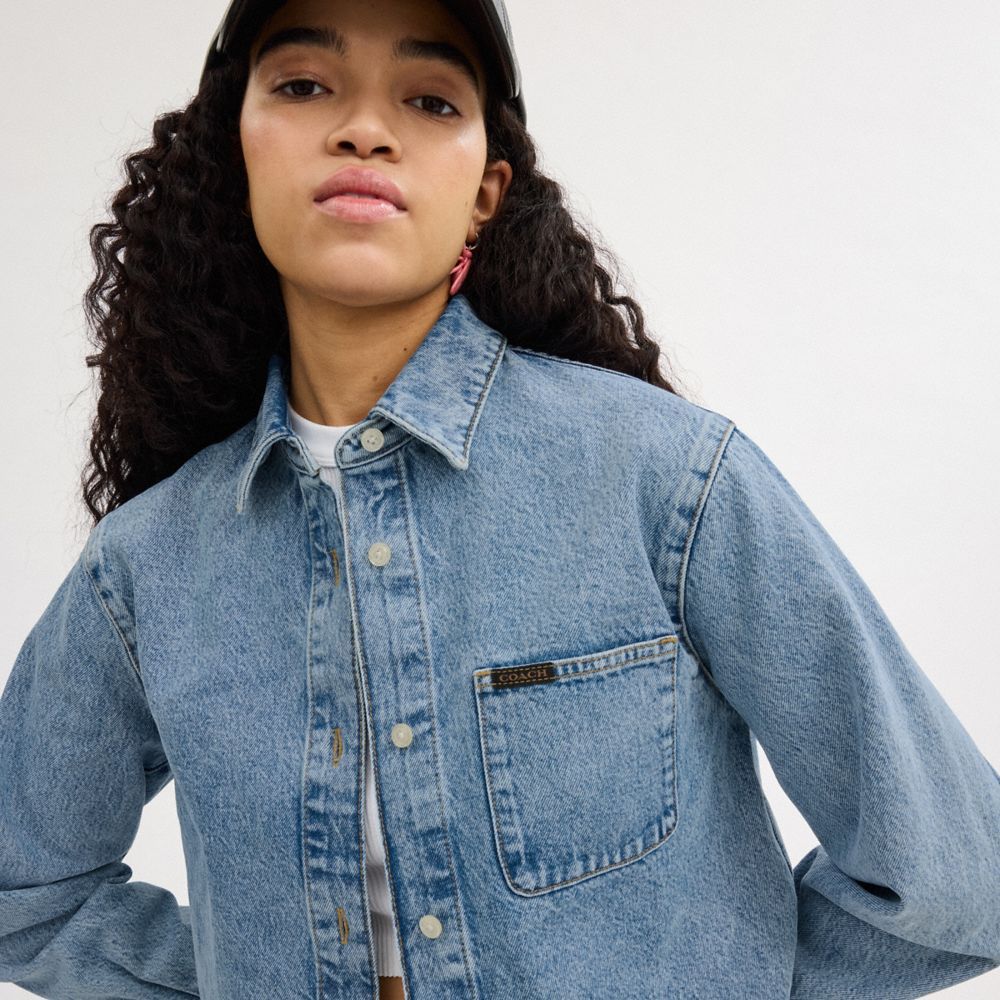 Tops Coach Cropped Denim Button Down Feminino Azuis | UHZIDOA-38